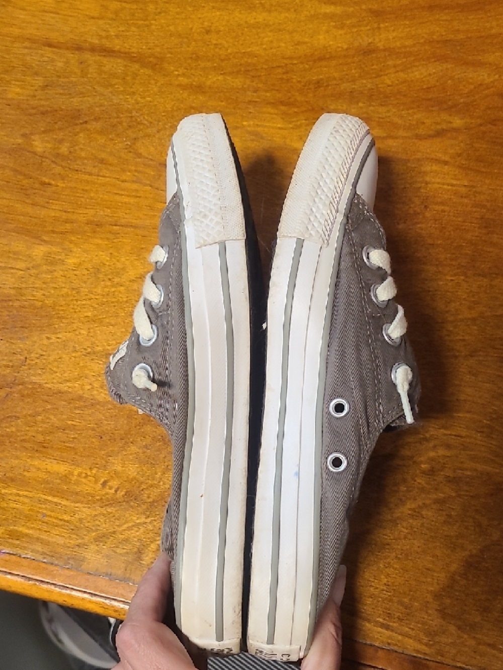 Converse Low-Top Slip-On Sneakers in Gray and White - Picture 4 of 6